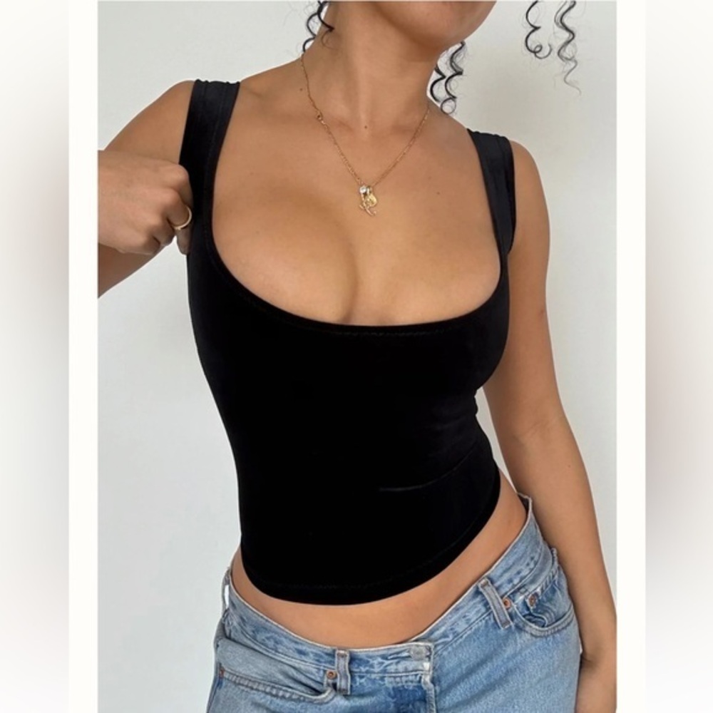 Kiki The Brand Cozy Tank Black Velvet